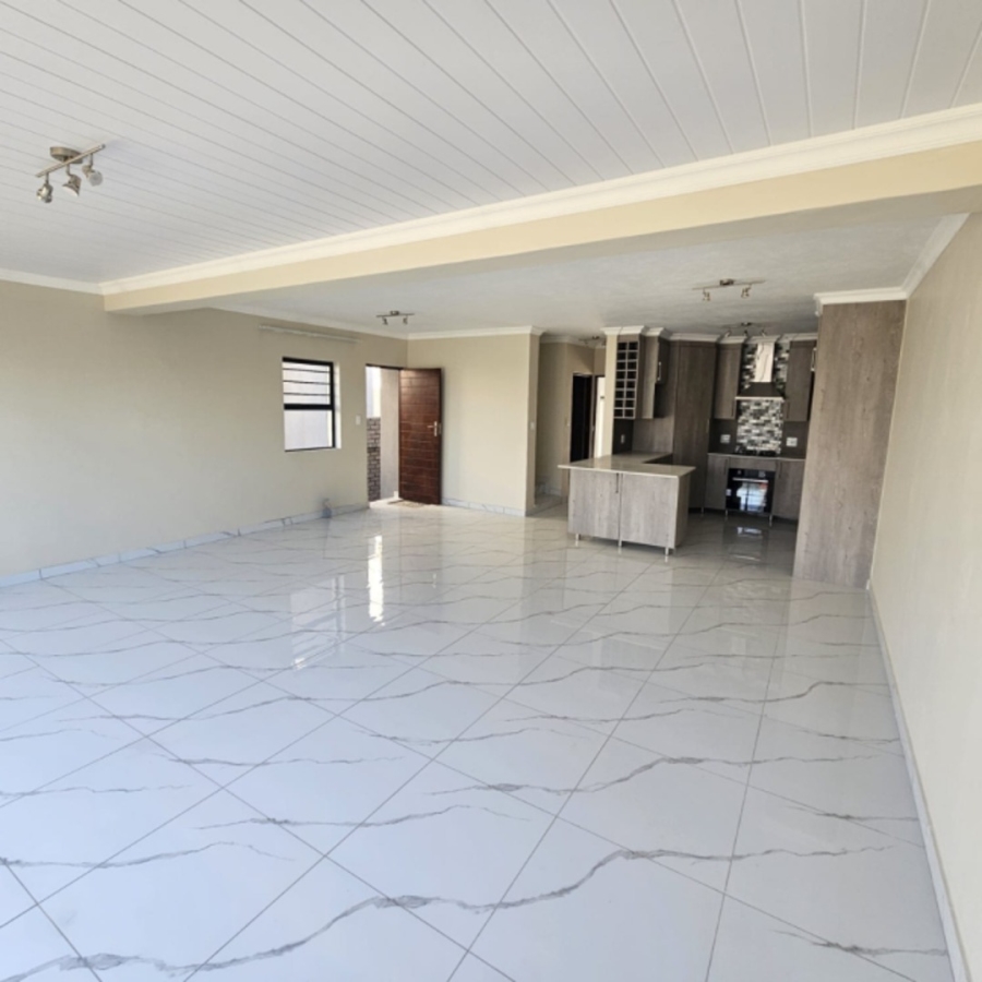 To Let 3 Bedroom Property for Rent in Cashan North West